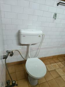 Bathroom Image of 1000 Sq.ft 2 BHK Apartment / Flat for sale in Dayal Bagh Agra for Rs. 4400000