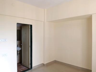 Bedroom Image of 950 Sq.ft 2 BHK Apartment / Flat for rent in Raunak Unnathi Woods, Kasarvadavali Thane for Rs. 25000