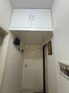 Bathroom Image of 945 Sq.ft 2 BHK Apartment / Flat for sale in Mayfair Hillcrest, Vikhroli West Mumbai for Rs. 17000000