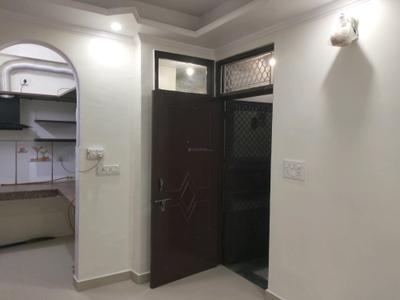 Living Room Image of 450 Sq.ft 2 BHK Apartment / Flat for rent in Mandawali New Delhi for Rs. 15500
