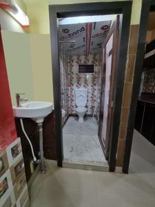 Bathroom Image of 585 Sq.ft 1 BHK Apartment / Flat for sale in Joka Kolkata for Rs. 3500000