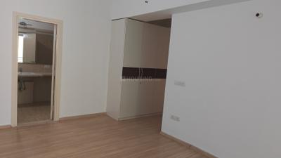 Bedroom Image of 1300 Sq.ft 3 BHK Apartment / Flat for sale in DLF Regal Gardens, Sector 90 Gurgaon for Rs. 21000000