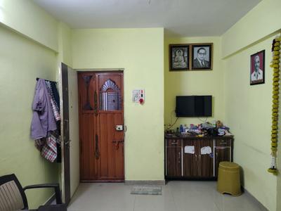 Living Room Image of 500 Sq.ft 1 BHK Apartment / Flat for rent in DSS Mahavir Kalpavruksha, Kasarvadavali Thane for Rs. 17552