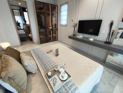 Bedroom Image of 800 Sq.ft 2 BHK Apartment / Flat for sale in Godrej Horizon, Wadala Mumbai for Rs. 40000000