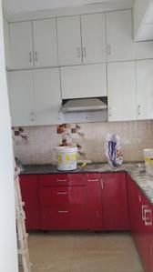 Kitchen Image of 1350 Sq.ft 3 BHK Apartment / Flat for rent in Gaur City 7th Avenue, Noida Extension Greater Noida for Rs. 28000