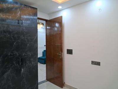 Bedroom Image of 1500 Sq.ft 4 BHK Apartment / Flat for sale in JMD Aashirwad Apartment, Sector 73 Noida for Rs. 5800058