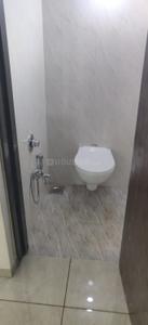 Bathroom Image of 550 Sq.ft 1 BHK Builder Floor for rent in Waghodia Road Vadodara for Rs. 15000