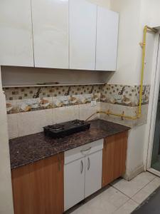 Kitchen Image of 1000 Sq.ft 3 BHK Apartment / Flat for rent in Gaurs Siddhartham, Siddharth Vihar Ghaziabad for Rs. 32500
