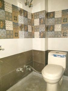 Bedroom Two Image of 900 Sq.ft 3 BHK Builder Floor for rent in Patparganj New Delhi for Rs. 25000