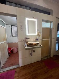 Bathroom Image of PG FOR GIRLS in Dahisar East, Mumbai