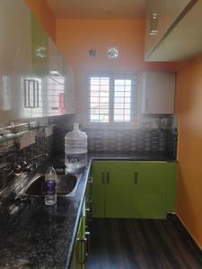 Kitchen Image of 800 Sq.ft 1 BHK Builder Floor for rent in Thiruvanmiyur Chennai for Rs. 25000