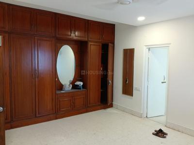 Bedroom Image of 1800 Sq.ft 3 BHK Apartment / Flat for rent in Madhura Nagar Hyderabad for Rs. 45000