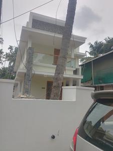 Image of 2700 Sq.ft 4 BHK Independent House for sale in Cheroor, Thrissur for Rs. 14500000