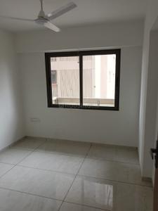 Bedroom Image of 1850 Sq.ft 3 BHK Apartment / Flat for rent in Zundal Ahmedabad for Rs. 31000