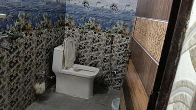 Bathroom Image of 400 Sq.ft 1 BHK Apartment / Flat for sale in MU II Greater Noida for Rs. 4200000
