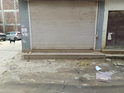 Main Entrance Image of 7500 Sq.ft 7 BHK Builder Floor for sale in Palam Vihar Extension Gurgaon for Rs. 11000000