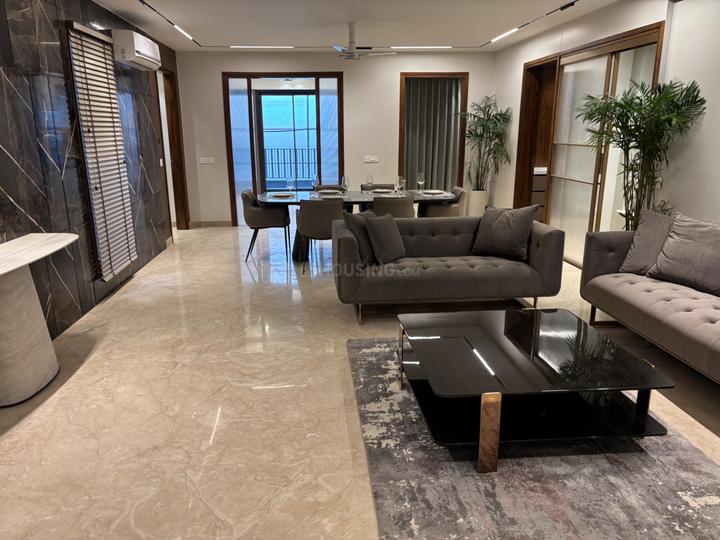 11B Main Image 1