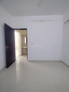 Bedroom Image of 918 Sq.ft 2 BHK Apartment / Flat for rent in Skyi Songbirds , Bhugaon Pune for Rs. 26000