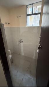 Bathroom Image of 435 Sq.ft 1 BHK Apartment / Flat for sale in Ninex RMG Residency, Sector 37C Gurgaon for Rs. 3600000