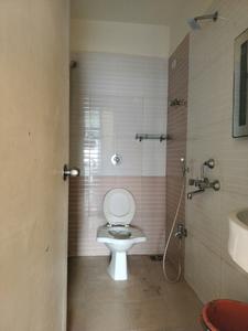 Common Bathroom Image of 1400 Sq.ft 3 BHK Apartment / Flat for sale in Nisarg Hyde Park, Kharghar Navi Mumbai for Rs. 21000000