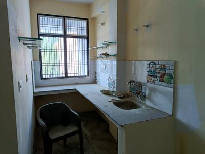 Kitchen Image of 810 Sq.ft 2 BHK Apartment / Flat for rent in Dubagga Lucknow for Rs. 8000