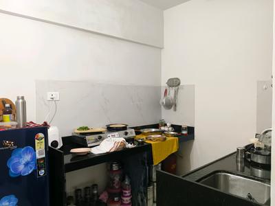 Kitchen Image of 611 Sq.ft 1 BHK Apartment / Flat for rent in Runwal Gardens Phase 2 Bldg No 13 17, Dombivli East Thane for Rs. 13500