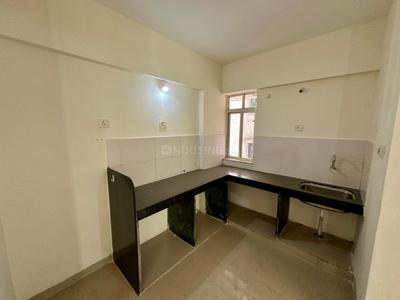 Kitchen Image of 675 Sq.ft 1.5 BHK Apartment / Flat for sale in Runwal Euphoria, Kondhwa Pune for Rs. 5100000