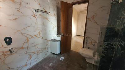 Bathroom Image of 2300 Sq.ft 3 BHK Builder Floor for rent in Sector 30 Faridabad for Rs. 40000