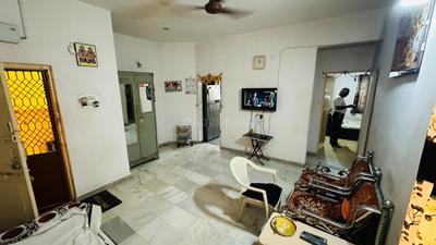 Hall Image of 1500 Sq.ft 2 BHK Apartment / Flat for sale in Maninagar Ahmedabad for Rs. 5000000