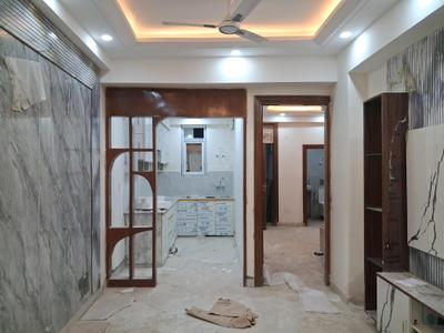 Living Room Image of 1050 Sq.ft 2 BHK Apartment / Flat for sale in Sector 73 Noida for Rs. 4200000