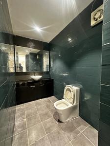 Bathroom Image of 4000 Sq.ft 4 BHK Villa for rent in Injambakkam Chennai for Rs. 160000