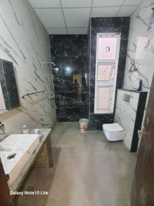Bathroom Image of 2000 Sq.ft 3 BHK Builder Floor for rent in Sector 122 Noida for Rs. 35000