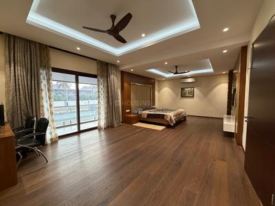 Bedroom Image of 7830 Sq.ft 5 BHK Villa for sale in Gunjur Village Bengaluru for Rs. 170000000