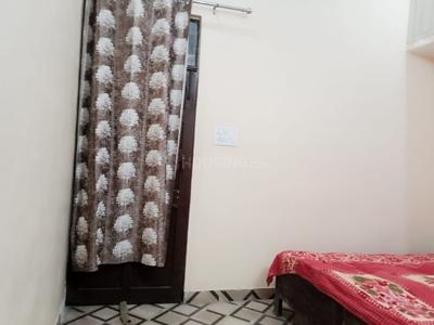 Bedroom Image of 680 Sq.ft 1.5 BHK Independent House for rent in George Town Allahabad for Rs. 18000