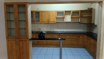 Kitchen Image of 1350 Sq.ft 2 BHK Apartment / Flat for rent in SJR Redwoods, HSR Layout Bengaluru for Rs. 47000