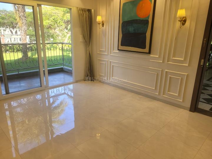 Nyati Esteban Main Image 1