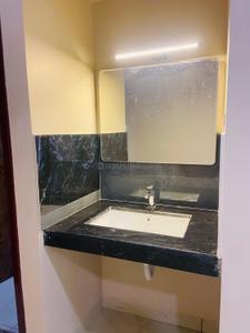 Bathroom Image of 2001 Sq.ft 3 BHK Apartment / Flat for rent in T Nagar Chennai for Rs. 100001