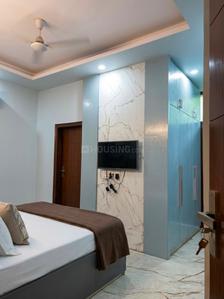 Bedroom Image of 900 Sq.ft 2 BHK Builder Floor for rent in Malviya Nagar New Delhi for Rs. 65000