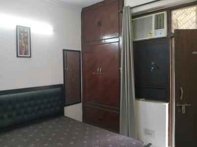 Bedroom Image of 1250 Sq.ft 2 BHK Builder Floor for rent in Vikaspuri New Delhi for Rs. 30000