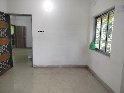 Bedroom Image of 800 Sq.ft 2 BHK Apartment / Flat for rent in Behala Chowrasta Kolkata for Rs. 8500