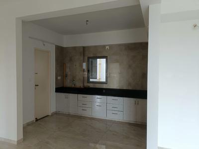 Kitchen Image of 2000 Sq.ft 3 BHK Apartment / Flat for rent in Vertis ONE, Sola Ahmedabad for Rs. 34000