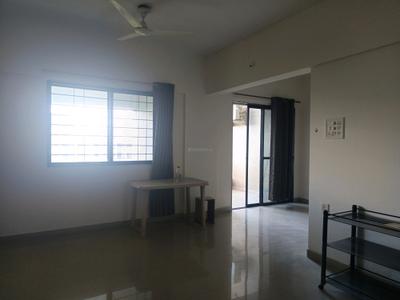 Living Room Image of 950 Sq.ft 2 BHK Apartment / Flat for rent in Magarpatta Iris, Magarpatta City Pune for Rs. 36000