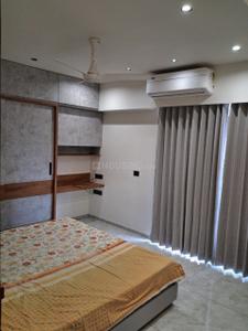 Bedroom Image of 2000 Sq.ft 3 BHK Apartment / Flat for rent in Keshav Elitus, Randesan Gandhinagar for Rs. 50000