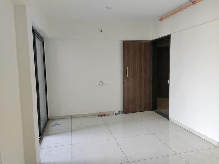 KT radhe mohan Main Image 1