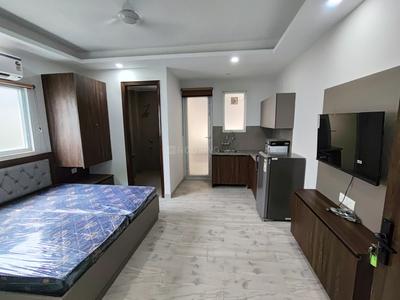 Bedroom Image of 550 Sq.ft 1 RK Builder Floor for rent in DLF Independent Floors At Dlf City Phase III, DLF Phase 3 Gurgaon for Rs. 18500
