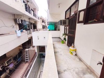 Balcony Image of 2100 Sq.ft 3 BHK Builder Floor for rent in Sector 9 Gurgaon for Rs. 30000