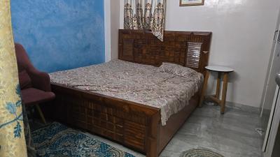 Bedroom Image of 700 Sq.ft 2 BHK Apartment / Flat for sale in Neb Sarai New Delhi for Rs. 4700000