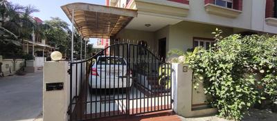 Image of 1890 Sq.ft 4 BHK Duplex for sale in South Bopal, Ahmedabad for Rs. 26000000