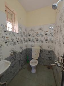 Bathroom Image of 1380 Sq.ft 3 BHK Apartment / Flat for sale in Duvvada Visakhapatnam for Rs. 4750000