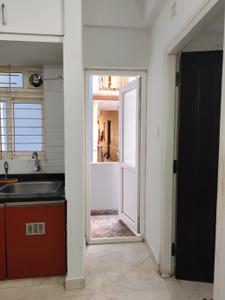 Kitchen Image of 500 Sq.ft 1 BHK Apartment / Flat for rent in Halasuru Bengaluru for Rs. 17000